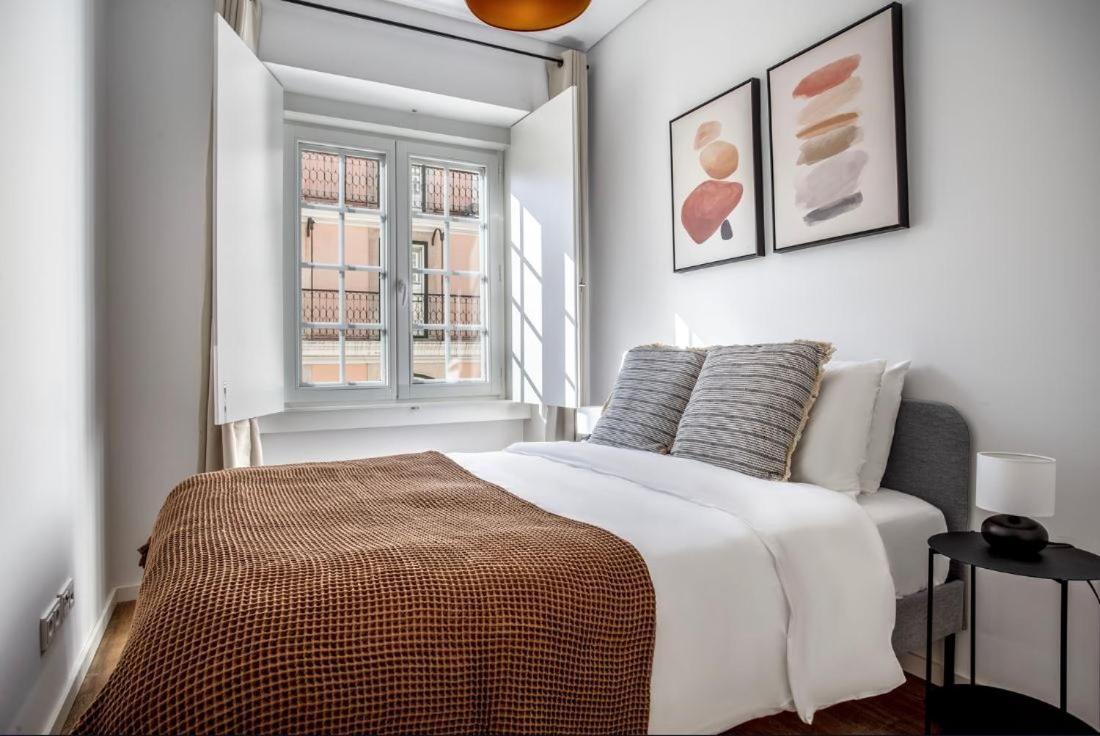 Private Bedrooms In The Heart Of Lisboa Exteriör bild