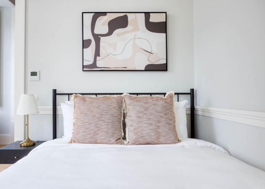 Private Bedrooms In The Heart Of Lisboa Exteriör bild